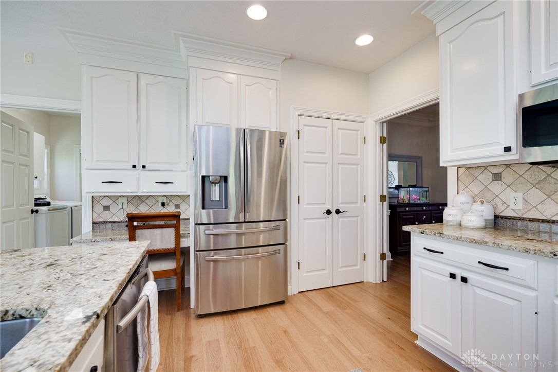 10 Meadow Brook Drive