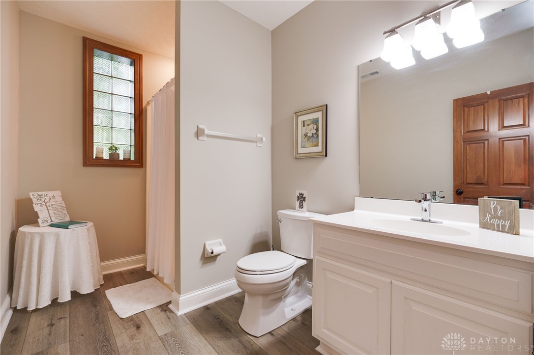 10 Meadow Brook Drive