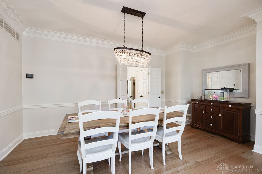 10 Meadow Brook Drive