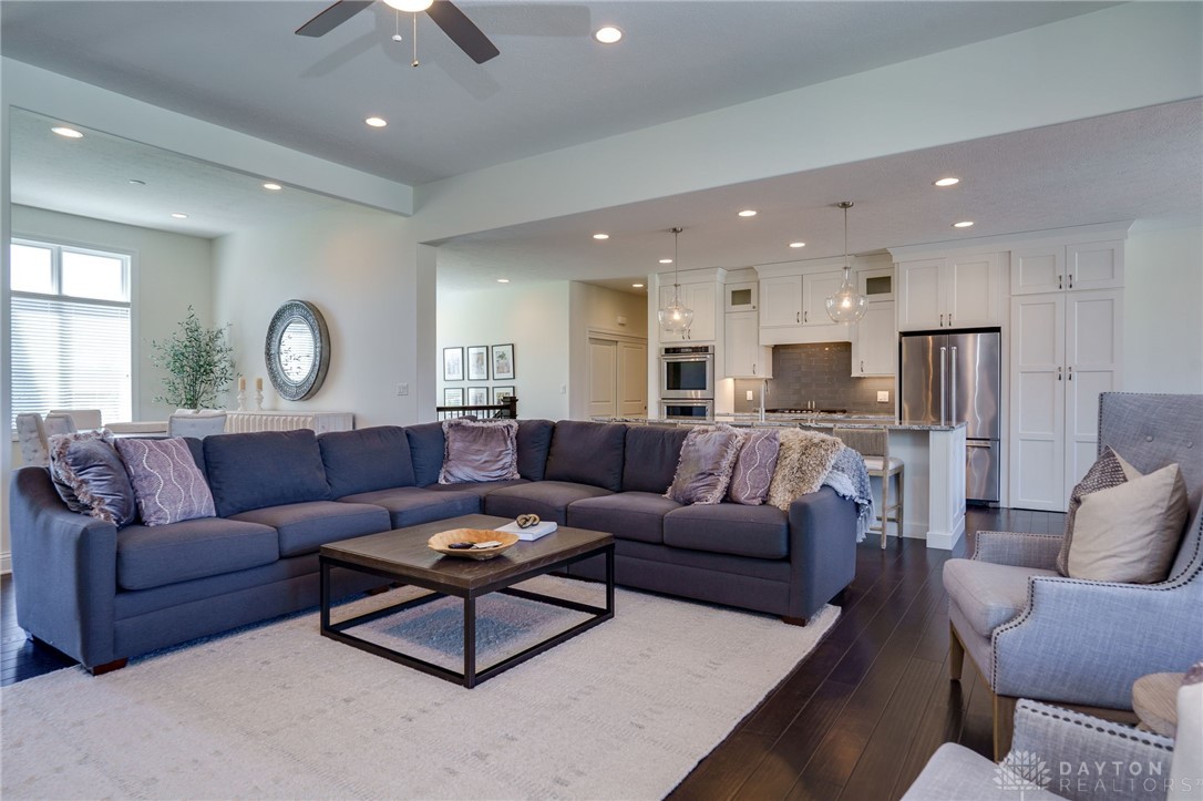 8550 Silver Oak Court