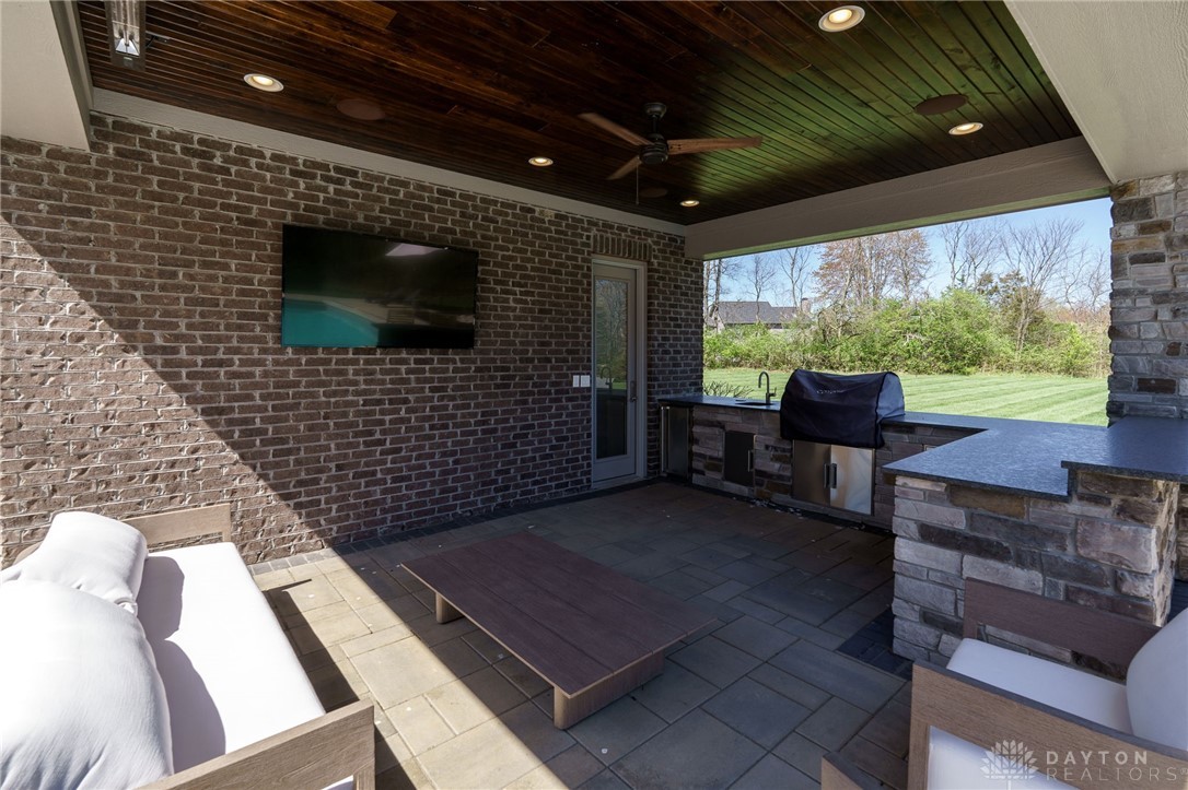 8550 Silver Oak Court