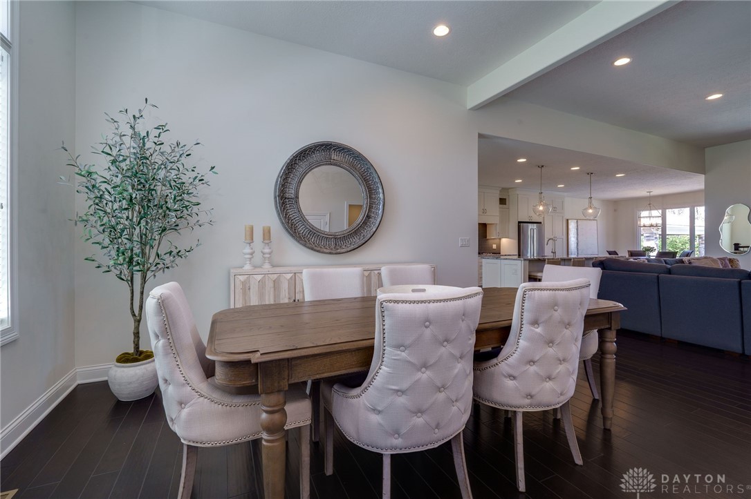 8550 Silver Oak Court