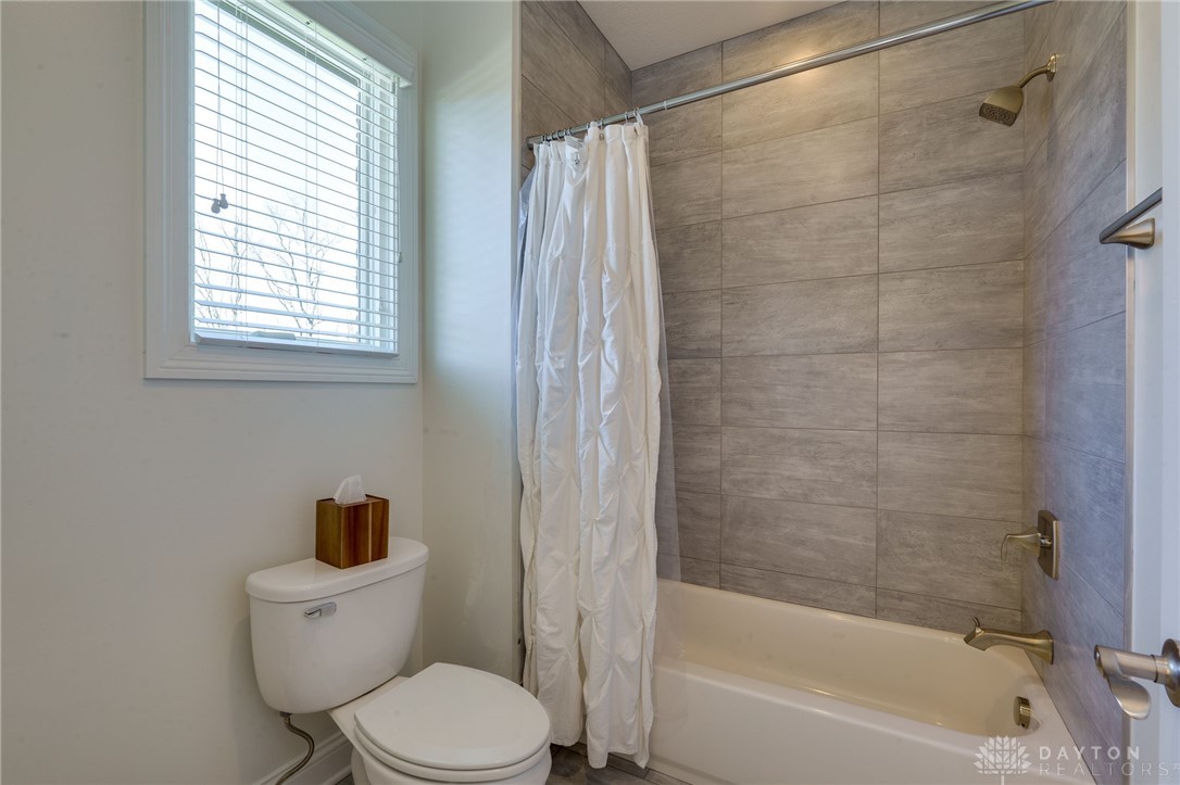 8550 Silver Oak Court