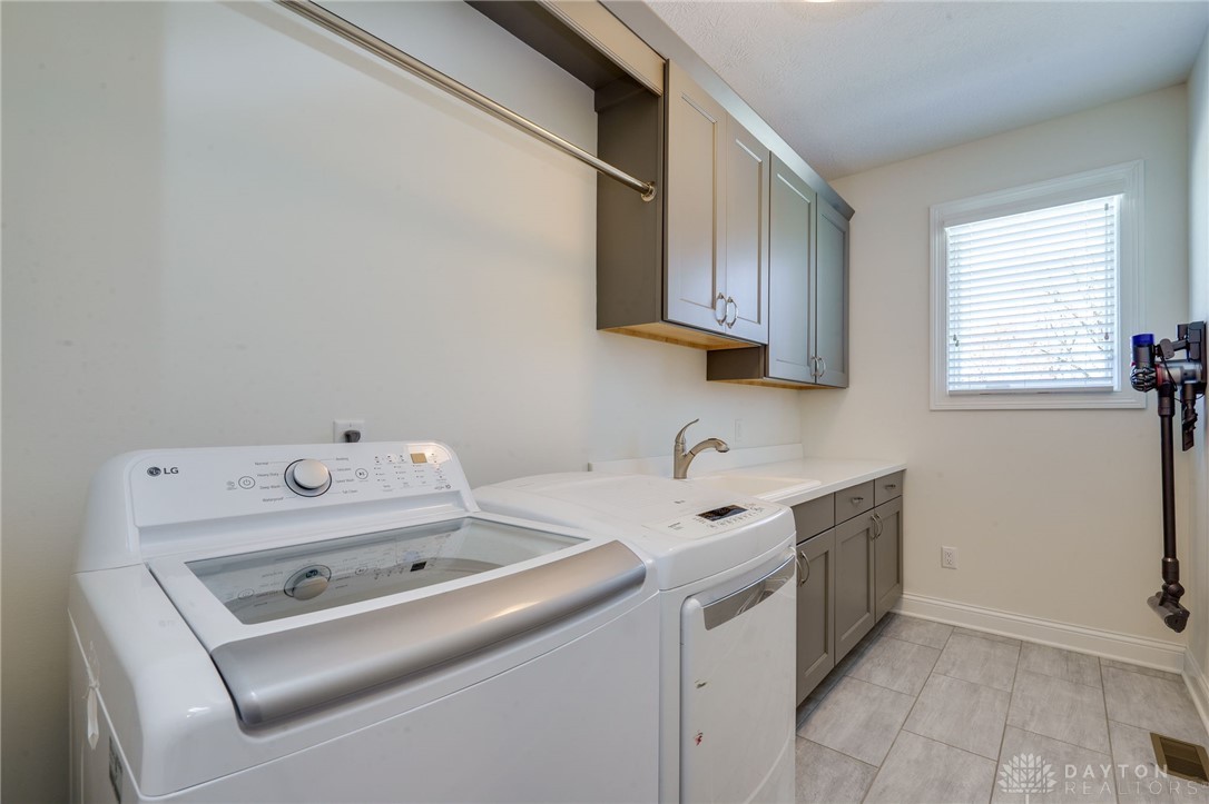 8550 Silver Oak Court