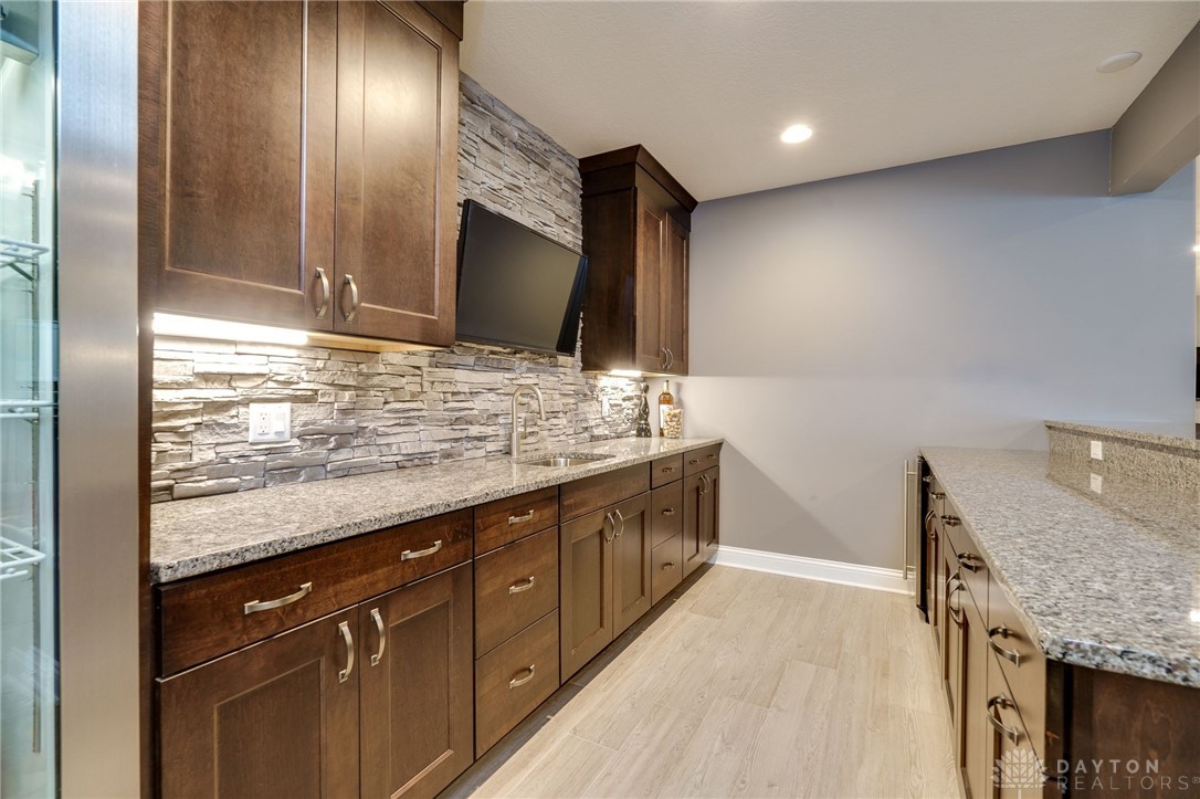 8550 Silver Oak Court