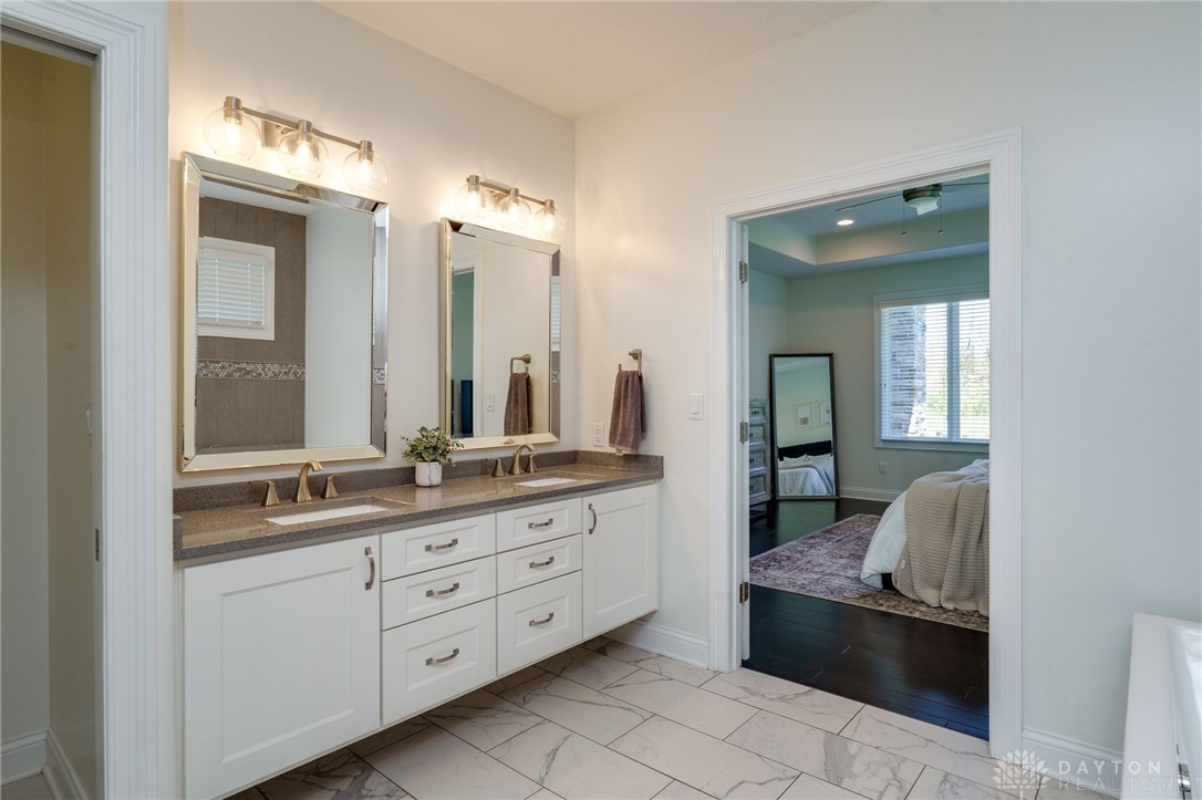 8550 Silver Oak Court