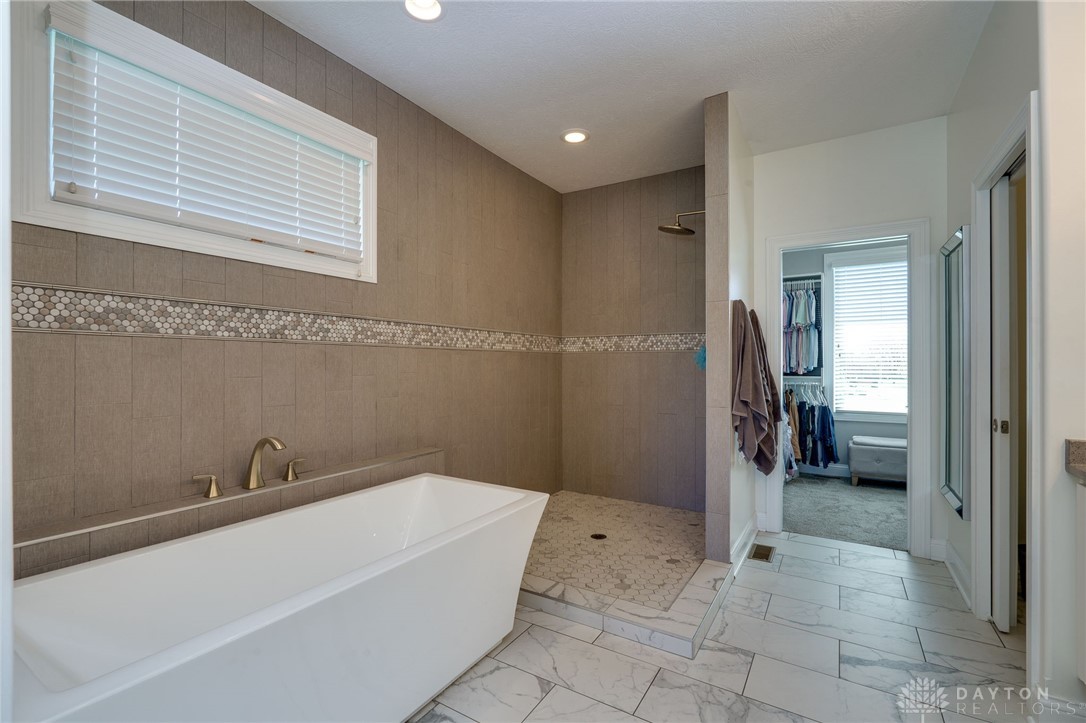 8550 Silver Oak Court