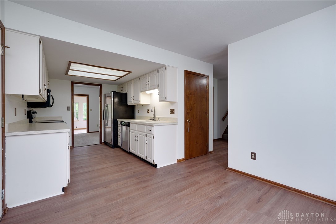 1902 S Springcrest Court