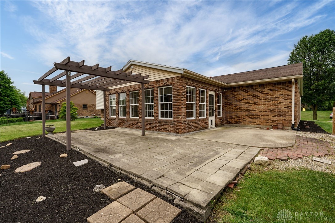 1902 S Springcrest Court