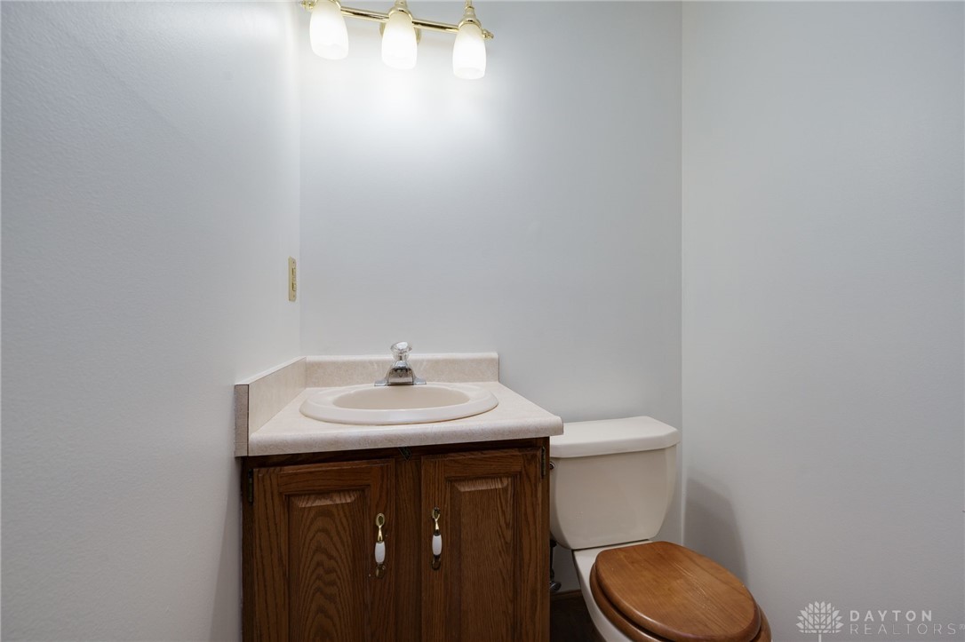 1902 S Springcrest Court