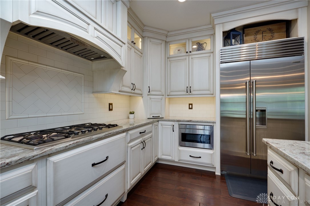 8554 Silver Oak Court