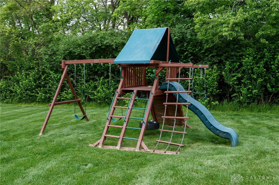 8554 Silver Oak Court