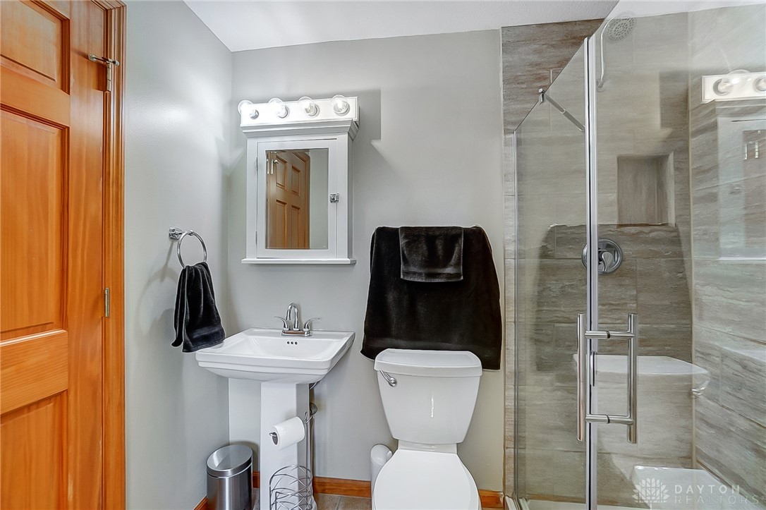 5325 Oakbrooke Drive