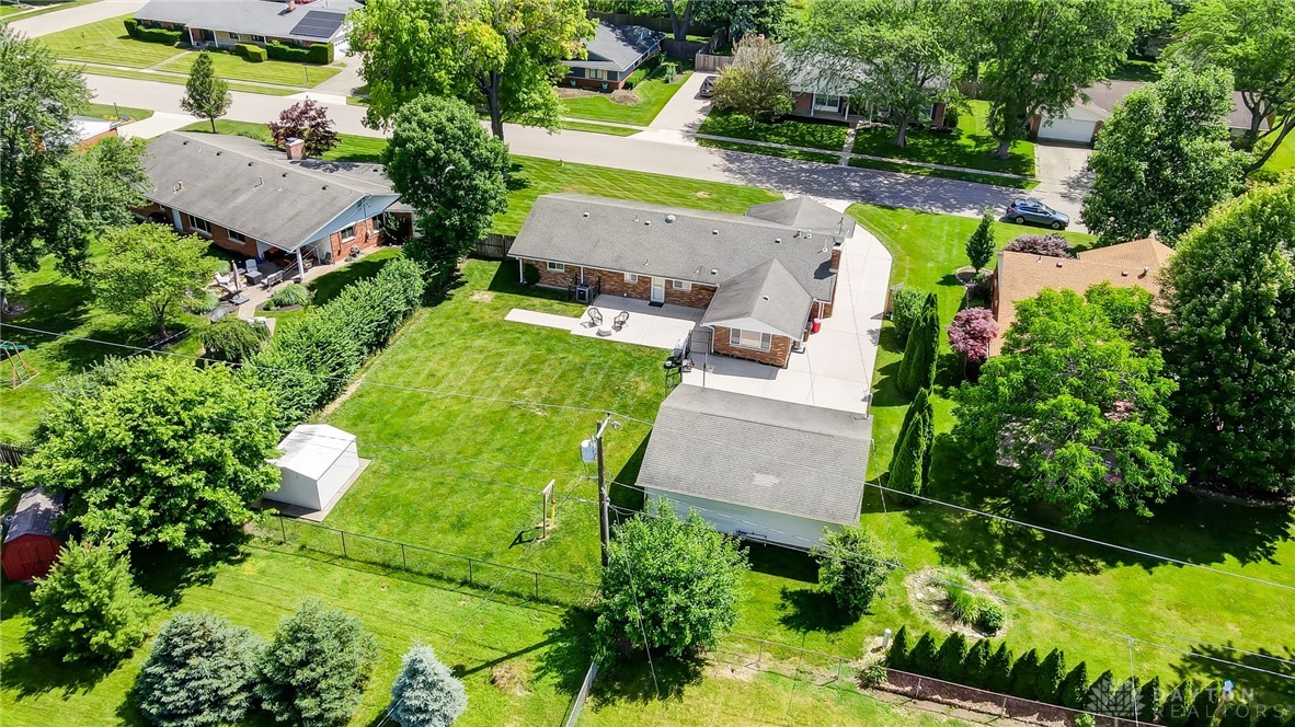 5325 Oakbrooke Drive