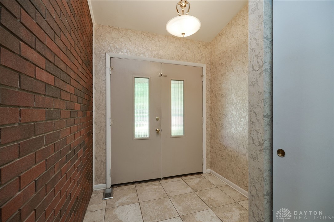 5660 Overbrooke Road