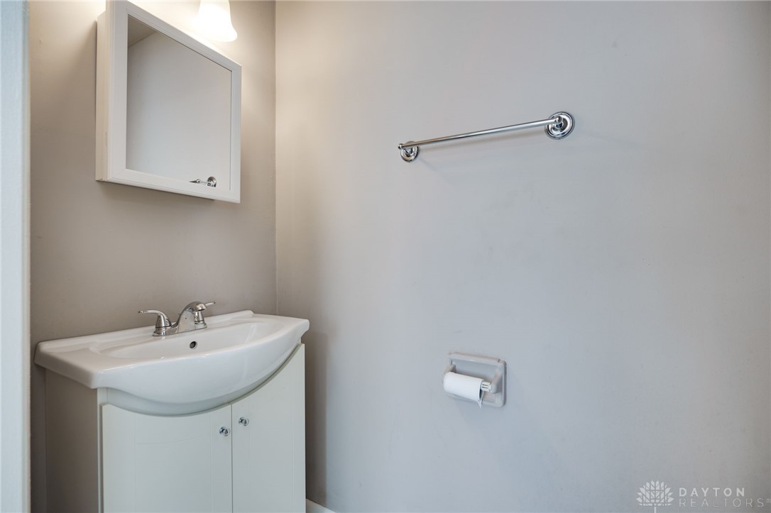 5660 Overbrooke Road