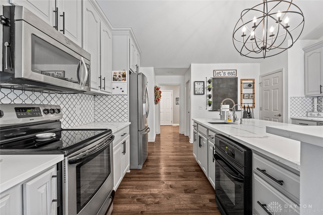 409 Fitchs Farm Court