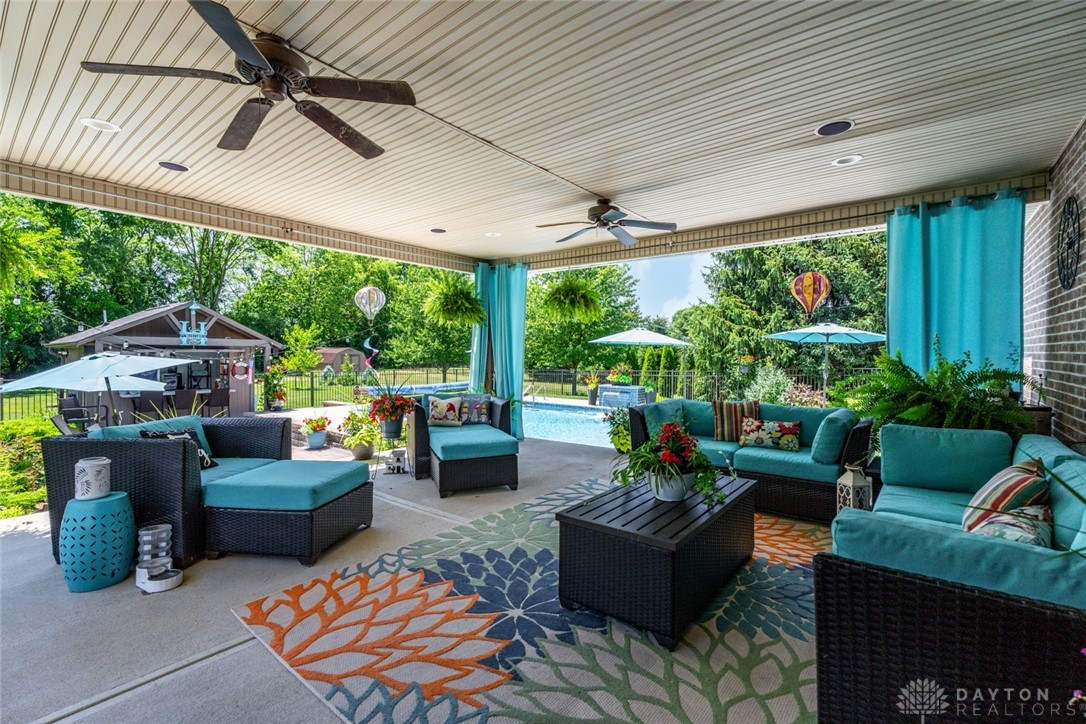 409 Fitchs Farm Court