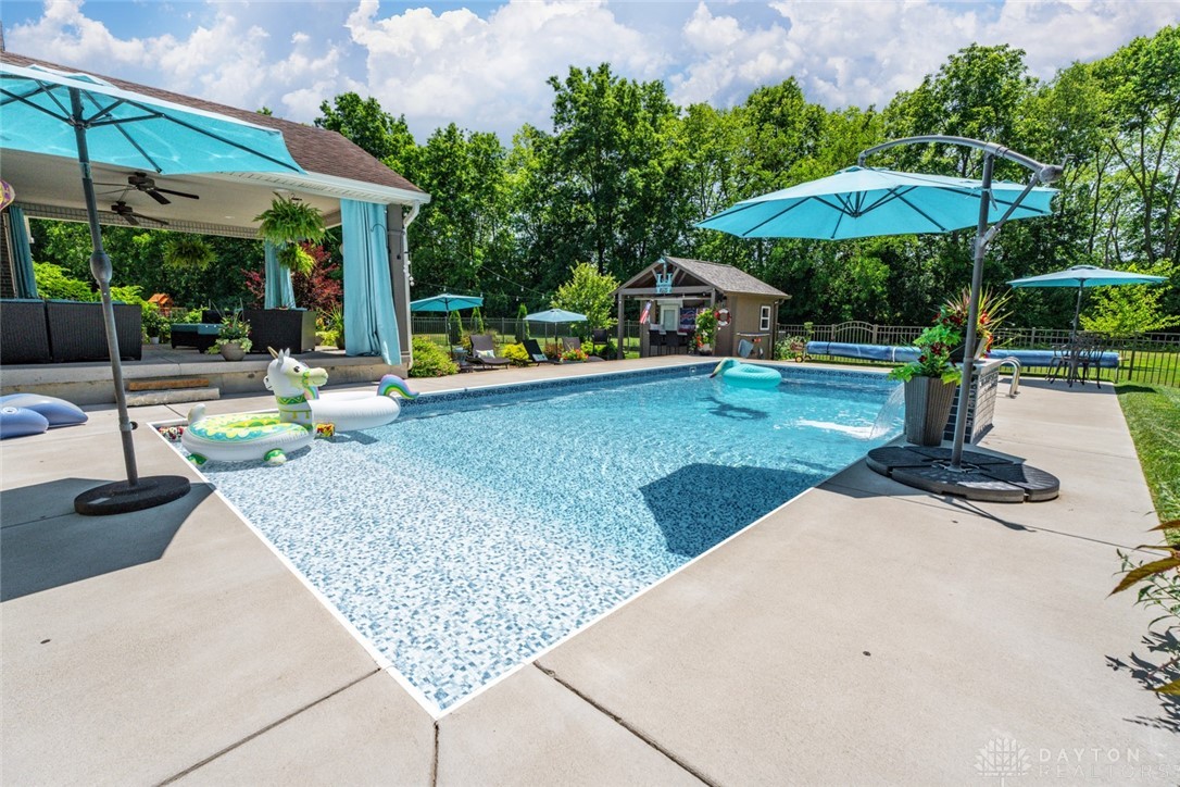 409 Fitchs Farm Court