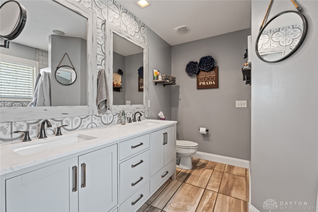 409 Fitchs Farm Court