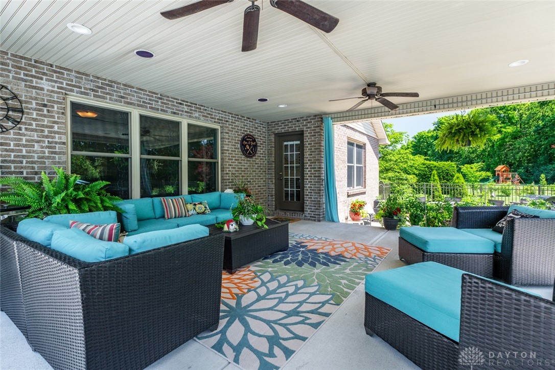 409 Fitchs Farm Court