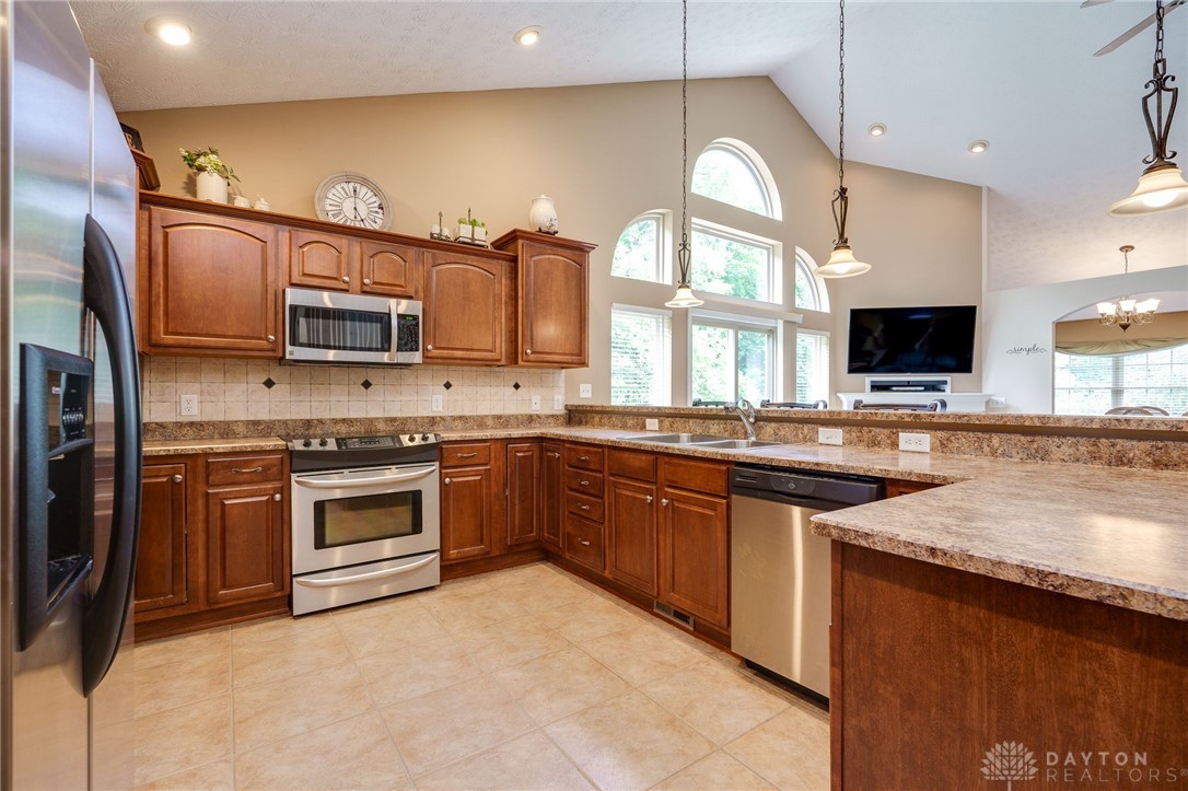 3959 Centerville Road