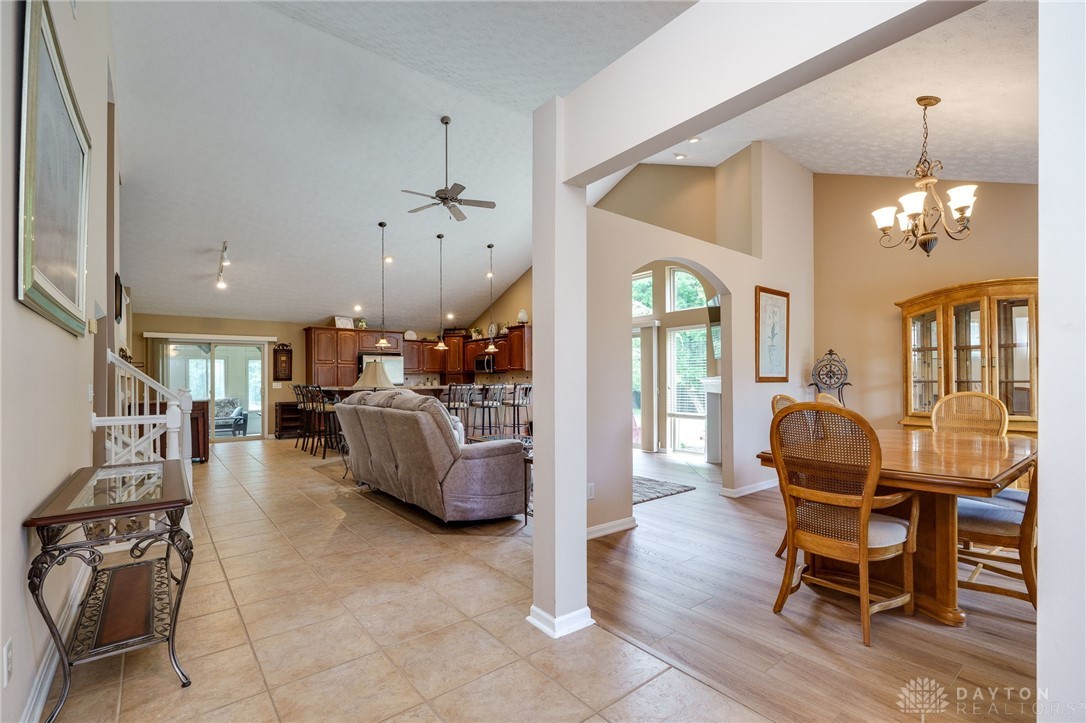 3959 Centerville Road