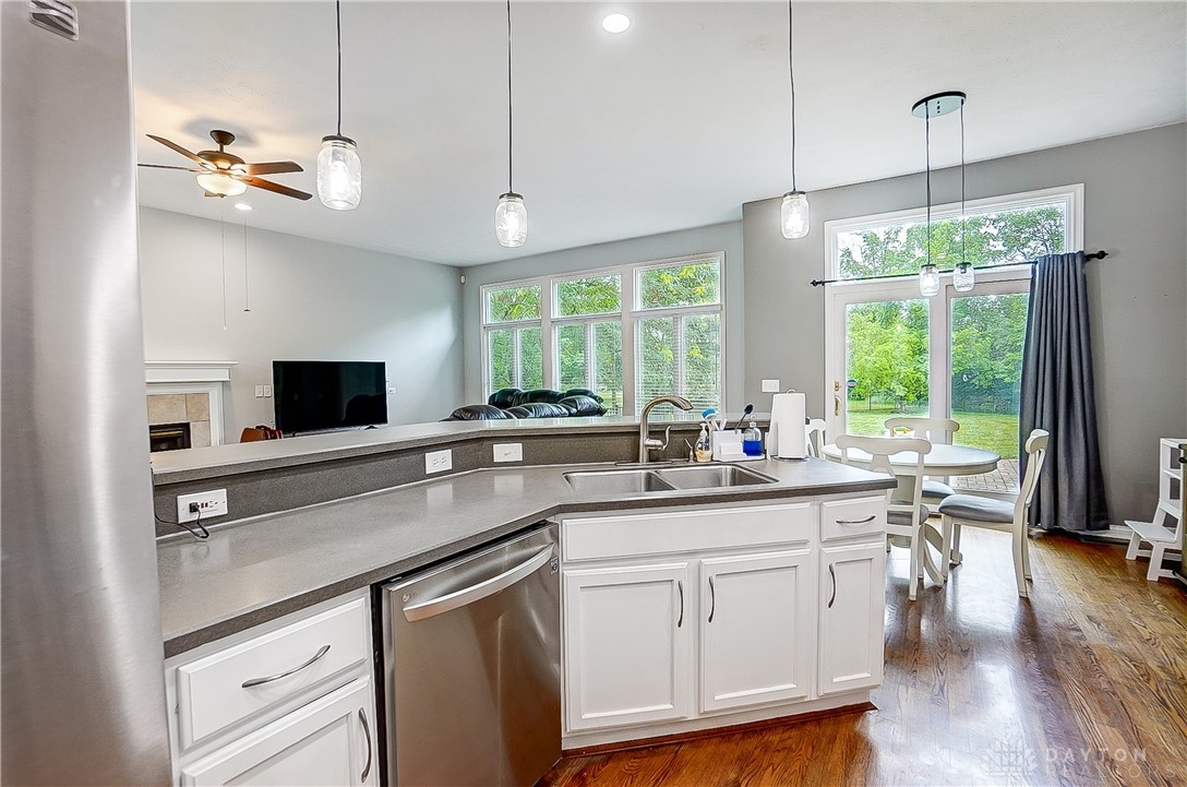 9796 Dinwiddie Court