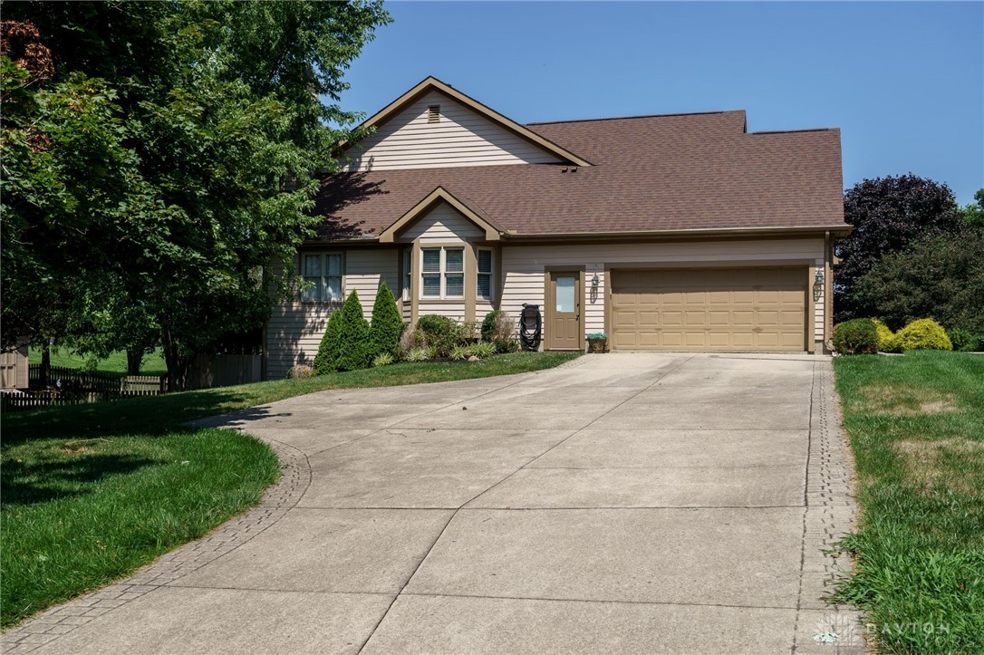 7569 Stone Ridge Drive