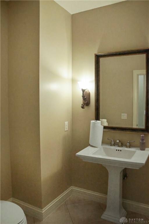 8307 Old Woods Court