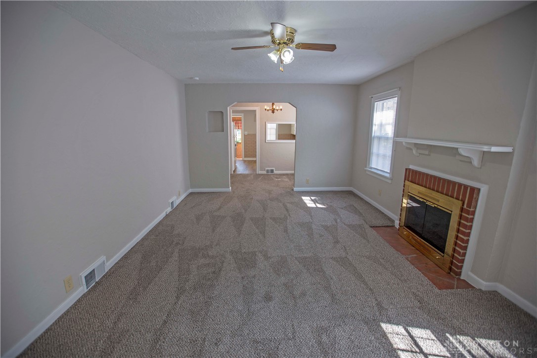 1025 Bellaire Avenue