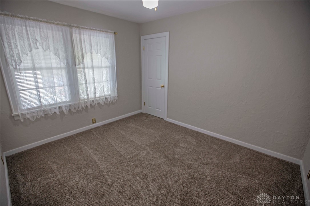 1025 Bellaire Avenue