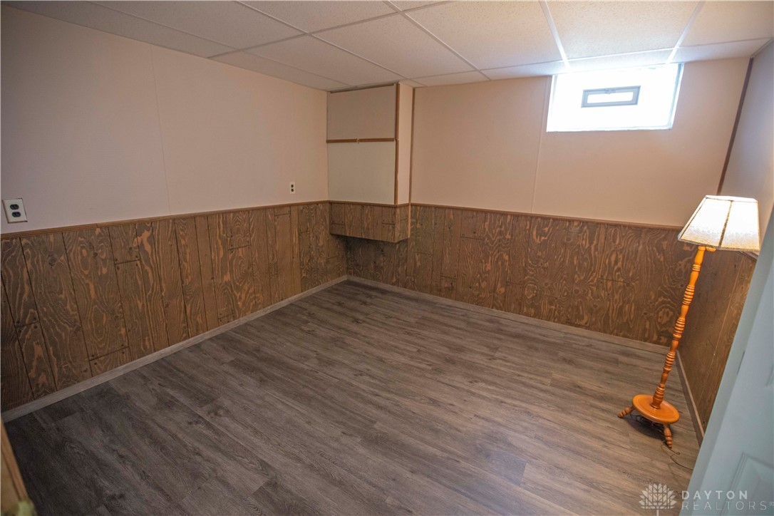 1025 Bellaire Avenue