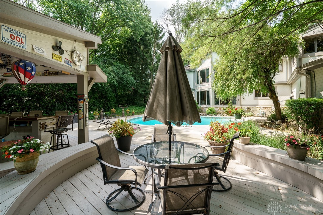 6628 Imperial Woods Road