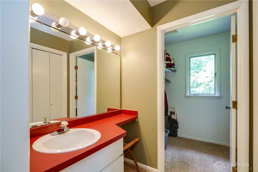 6628 Imperial Woods Road