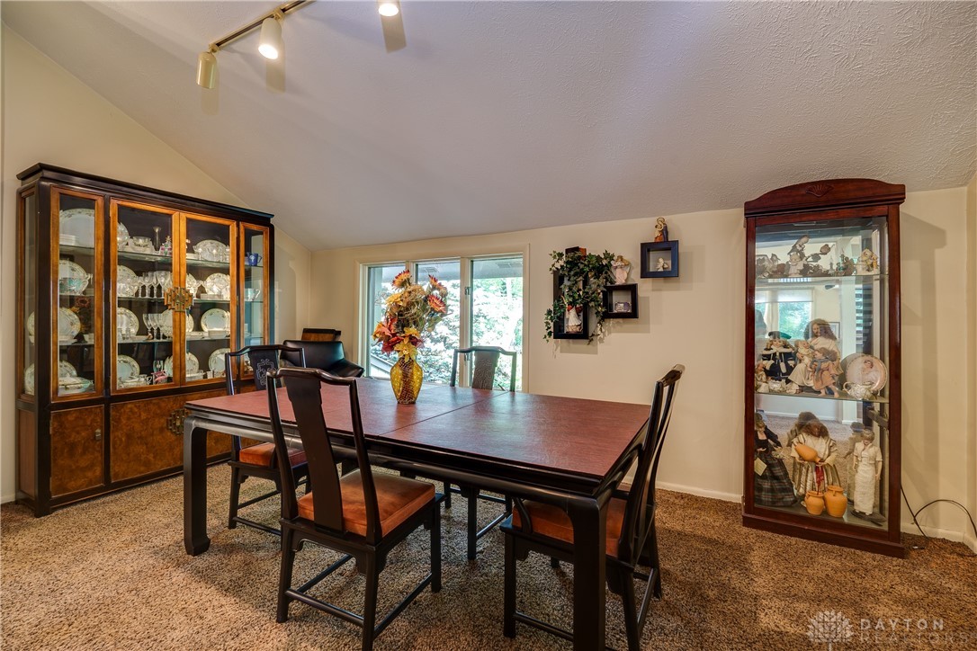 6628 Imperial Woods Road