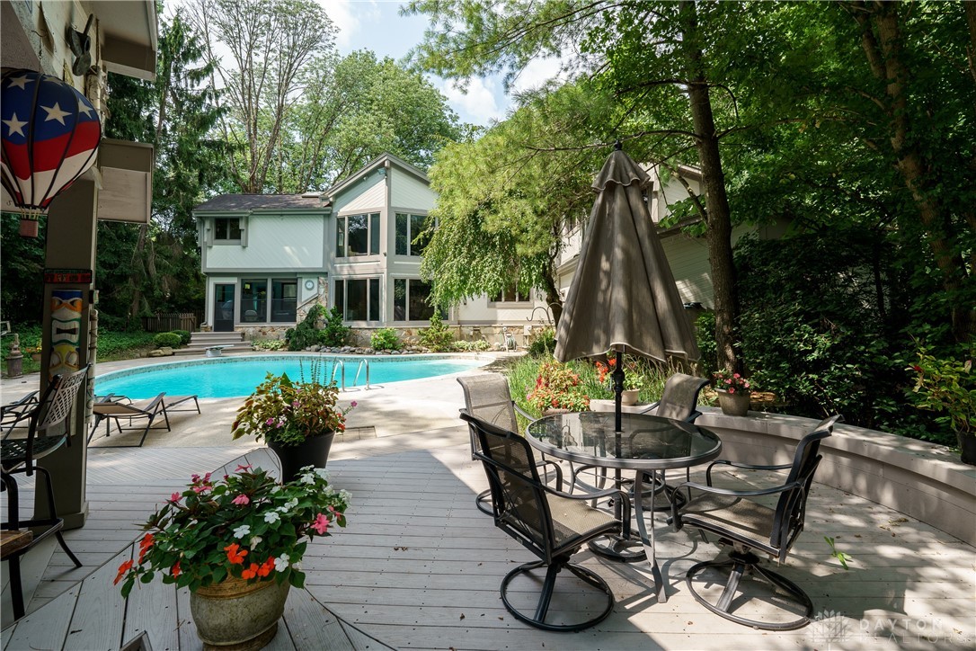 6628 Imperial Woods Road