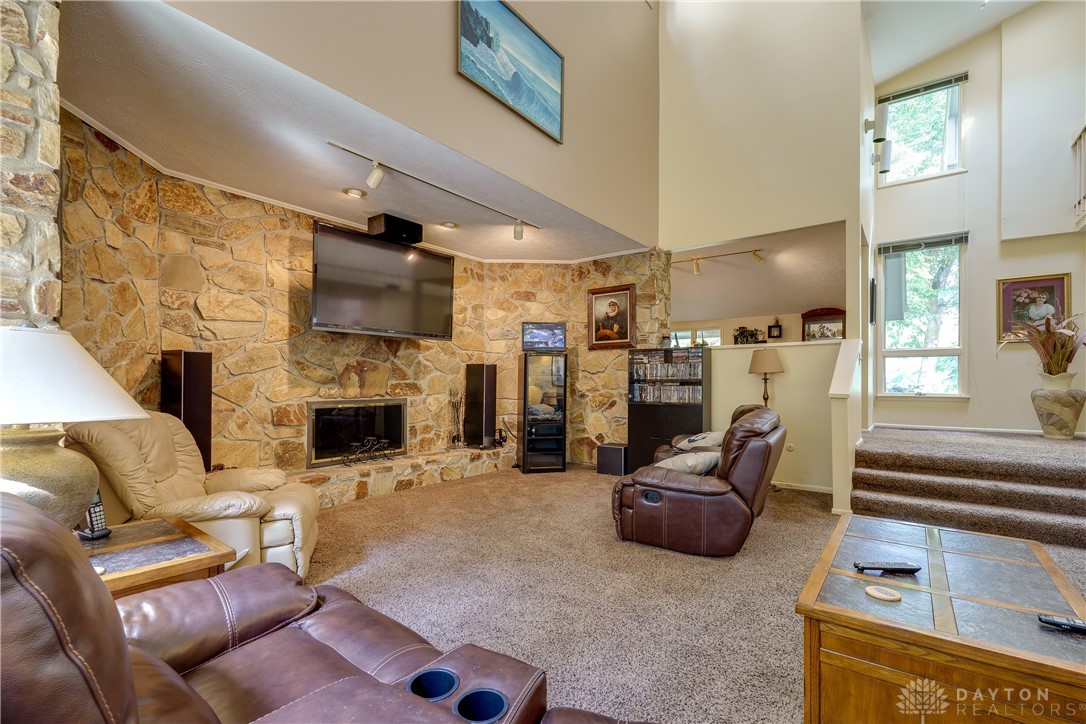 6628 Imperial Woods Road