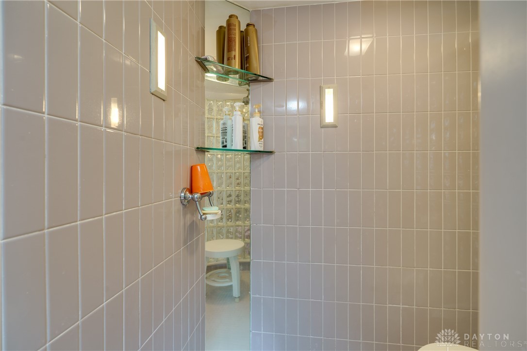 6628 Imperial Woods Road