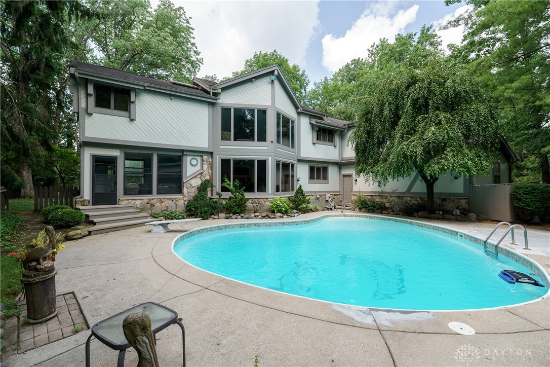 6628 Imperial Woods Road