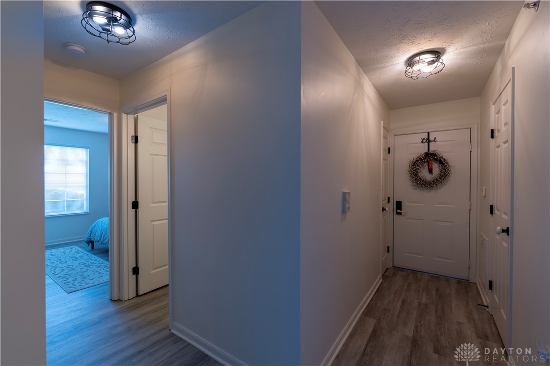 1982 Waterstone Boulevard 103