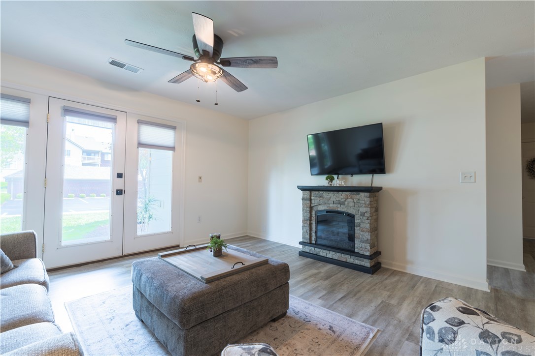 1982 Waterstone Boulevard 103