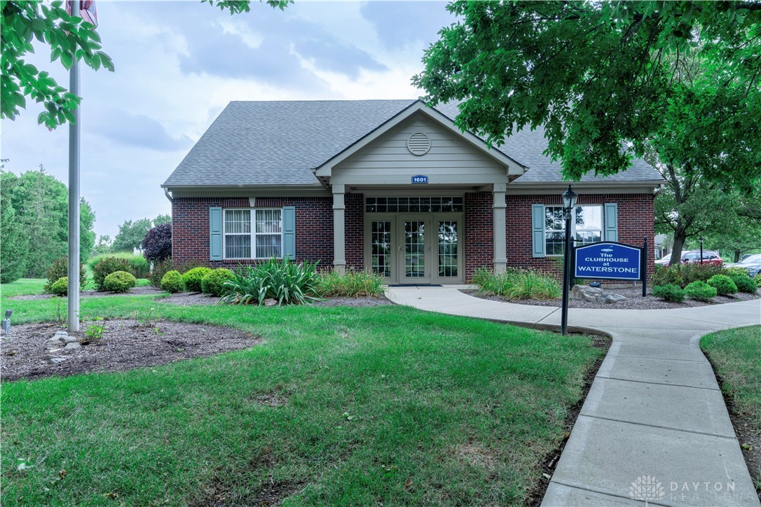 1982 Waterstone Boulevard 103