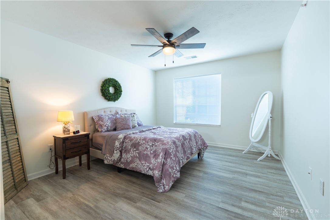 1982 Waterstone Boulevard 103