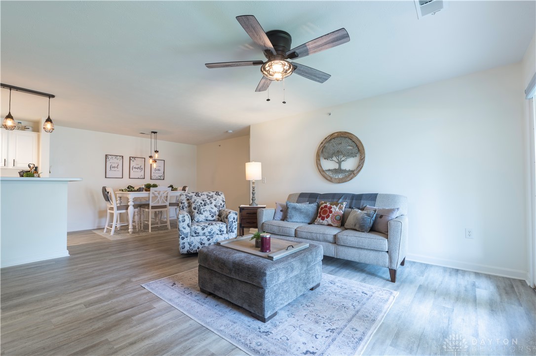 1982 Waterstone Boulevard 103