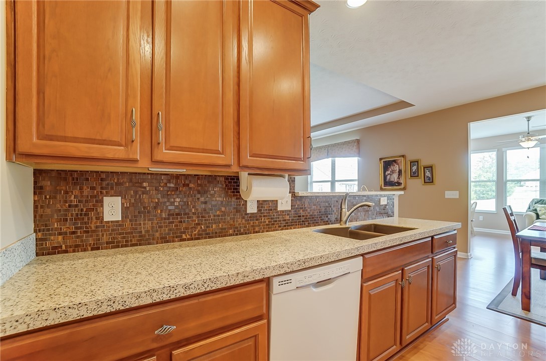 9303 Sweet Shrub Circle