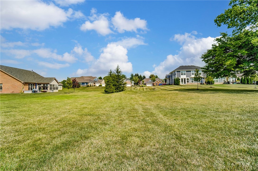 9303 Sweet Shrub Circle