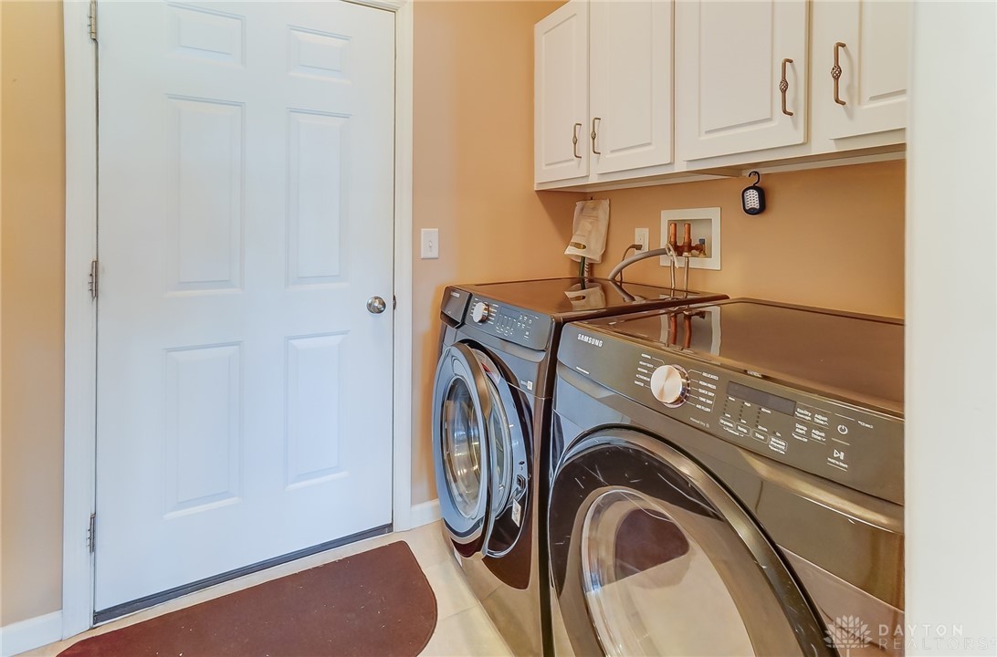 9303 Sweet Shrub Circle