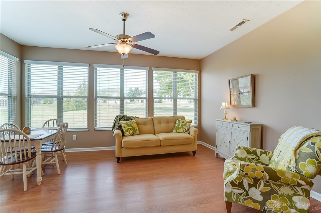 9303 Sweet Shrub Circle