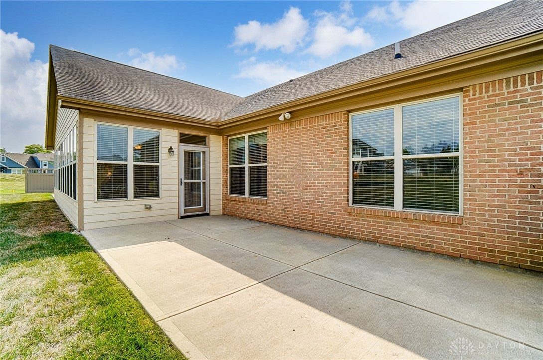 9303 Sweet Shrub Circle